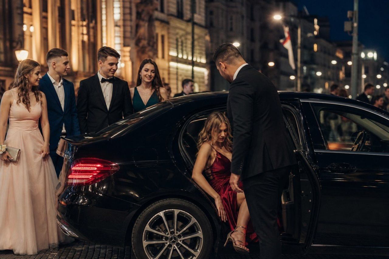 Prom and graduation transport 2